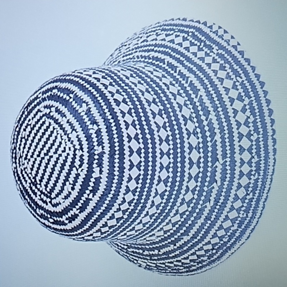 Women's straw bucket hat - Picture 6 of 8